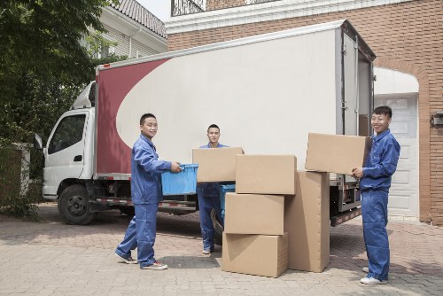 Professional furniture removals in Northlondon on a residential street