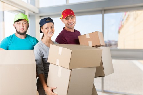 Preparing belongings before booking removal truck hire in North London