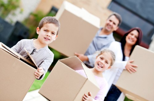 Local removal van service for flats and houses in Northlondon